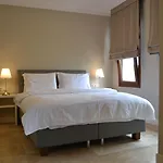 Teos Guest house
