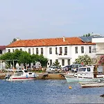 Guest house Teos