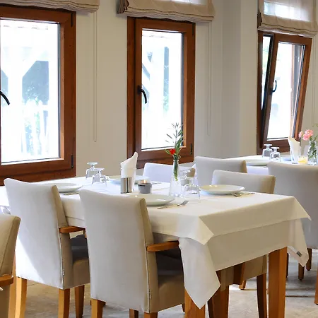 Teos Guest house